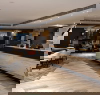 Vibe Hotel North Sydney - Accommodation Main Beach