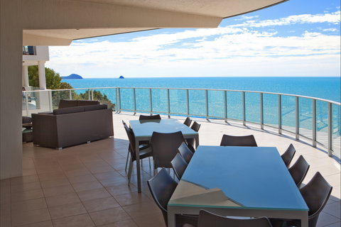 Vue Apartments Trinity Beach - Accommodation Main Beach 5