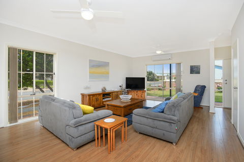 10 Majory Street Normanville - Accommodation Main Beach 3