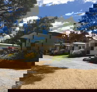 Acacia Caravan Park and Holiday Units - Accommodation Main Beach