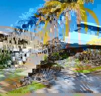 Albury Garden Court Motel - Accommodation Main Beach