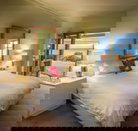 Antechamber Bay Retreats - Accommodation Main Beach