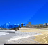 Aussie Resort - Accommodation Main Beach