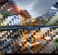 Carpe Vino - Accommodation Main Beach