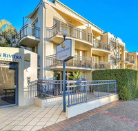 Golden Riviera Beach Resort - Accommodation Main Beach