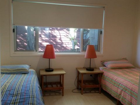 Headlands Beach House - Accommodation Main Beach 3