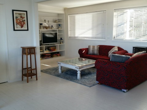 Headlands Beach House - Accommodation Main Beach 5