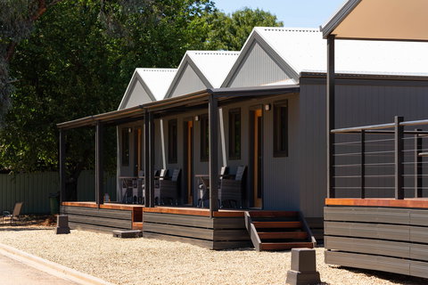 Horseshoe Tourist Park - Accommodation Main Beach 4