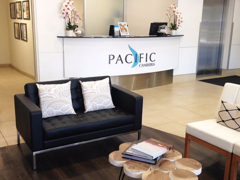 Pacific Suites Canberra - Accommodation Main Beach 3