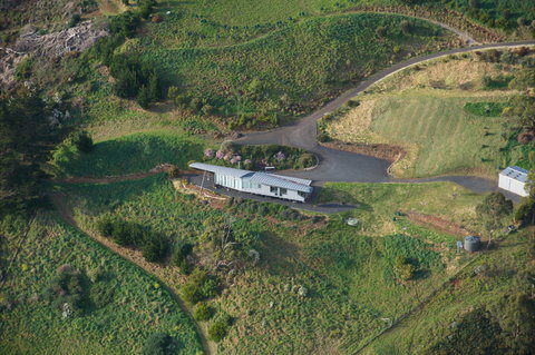 The Winged House - Accommodation Main Beach 5