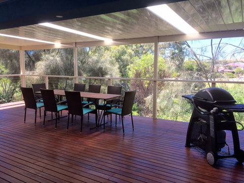The Shack@Normanville - Accommodation Main Beach 1