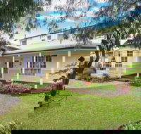 The Beach Retreat - Accommodation Main Beach