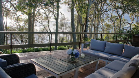 Tuggerah Lake House - Accommodation Main Beach 0