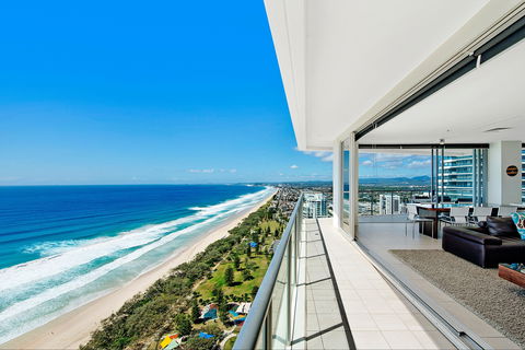 ULTIQA Air On Broadbeach - Accommodation Main Beach 3