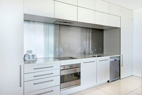 ULTIQA Air On Broadbeach - Accommodation Main Beach 9