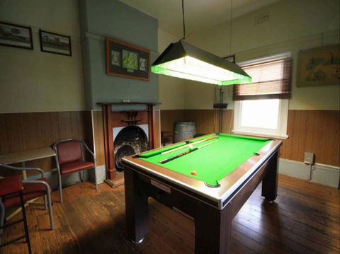 Victoria Hotel: Moonan Flat - Accommodation Main Beach 1