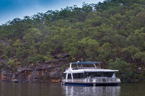 Able Hawkesbury River Houseboats - Kayaks And Dayboats - Accommodation Main Beach 0