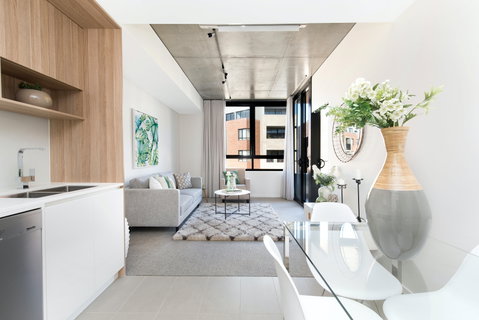Accommodate Canberra - Accommodation Main Beach 0