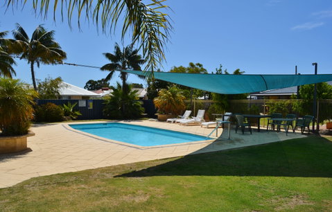 Busselton Holiday Village - Accommodation Main Beach 1