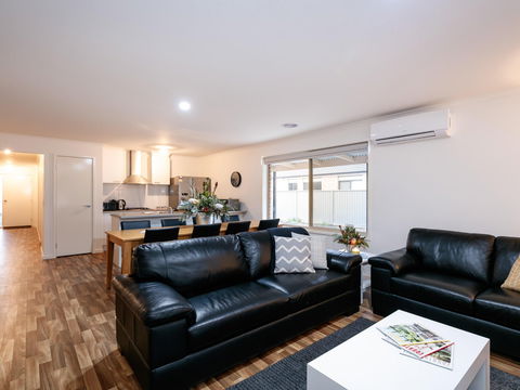 Faraday On Avoca - Accommodation Main Beach 1