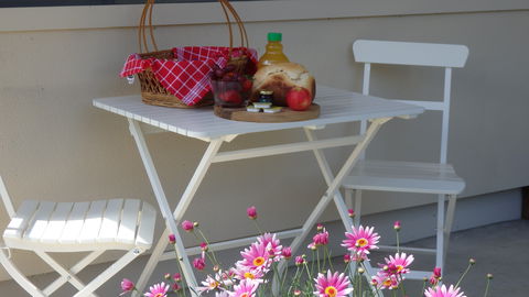 Karoola Cottage - Accommodation Main Beach 2