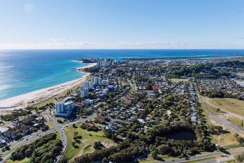 Kirra Beach Tourist Park - Accommodation Main Beach 1