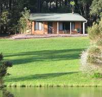 Pemberton Lake View Chalets - Accommodation Main Beach