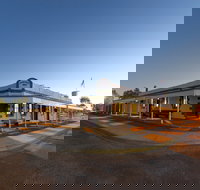 The Birdsville Hotel
