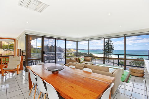 2/101 Gold Coast Drive, Carrickalinga - Accommodation Main Beach 1