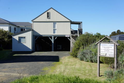 Angler's Arms And Fisherman's Cottage - Accommodation Main Beach 0