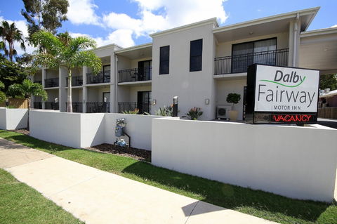 Dalby Fairway Motor Inn - Accommodation Main Beach 0