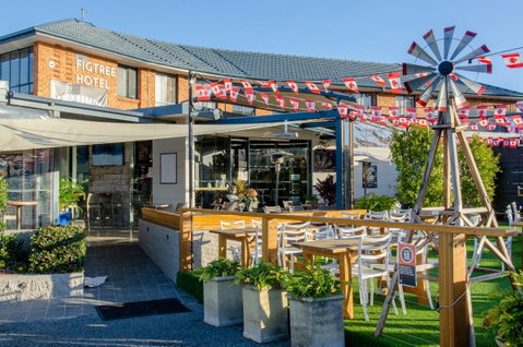 Figtree Hotel - Accommodation Main Beach 0