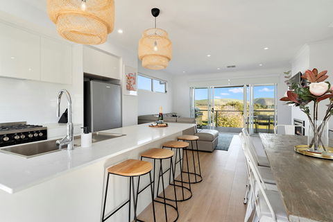 House At Normanville - Accommodation Main Beach 0