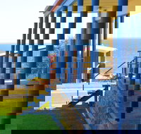 Island View Holiday Apartments