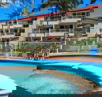 Key Largo Apartments - Accommodation Main Beach