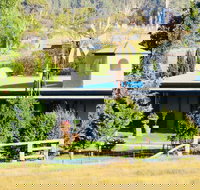 Oakleigh Vigneto and Fattoria - Accommodation Main Beach