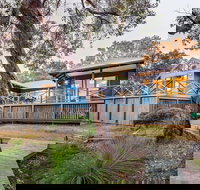 Three Bears - Accommodation Main Beach