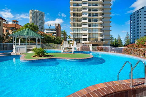 ULTIQA Beach Haven On Broadbeach - Accommodation Main Beach 0