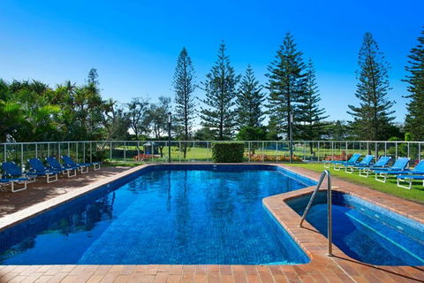 ULTIQA Beach Haven On Broadbeach - Accommodation Main Beach 2