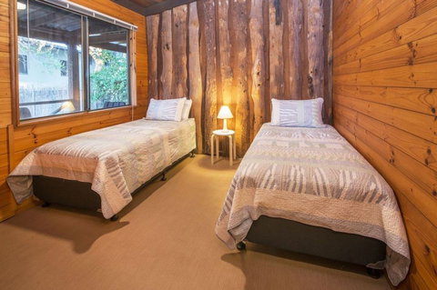 Yallingup Beach House - Accommodation Main Beach 2