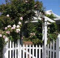 Durack House Bed  Breakfast - Accommodation Main Beach