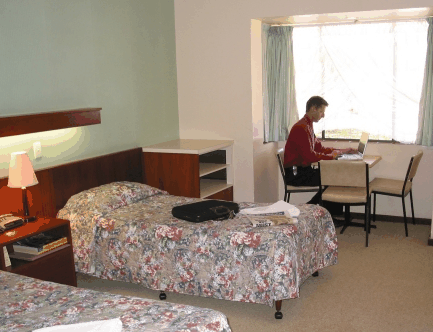 New Lodge Motel - Accommodation Main Beach