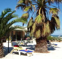 Tradewinds Seafront Apartments - Accommodation Main Beach