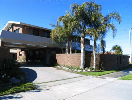 Albury Garden Court Motel - Accommodation Main Beach 0
