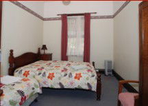 The Araluen Valley Hotel - Accommodation Main Beach 2