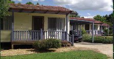 Highlander Van Village - Accommodation Main Beach 2