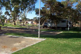 Moora Caravan And Chalet Park - Accommodation Main Beach 2