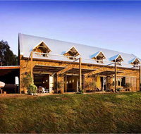 Stonebarn - Accommodation Main Beach