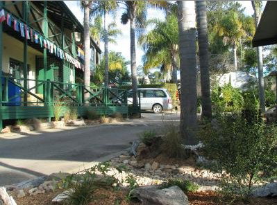Shady Willows Caravan Park - Accommodation Main Beach 2