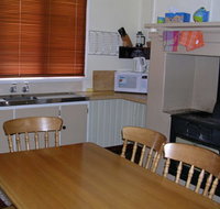Helens House - Accommodation Main Beach